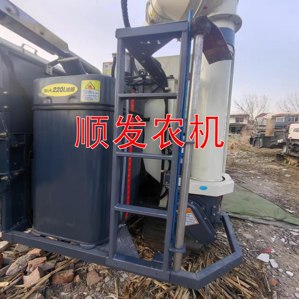 沃得锐龙收割机配件沃得加厚款小爬梯上下车小梯尊享版跨区经典版