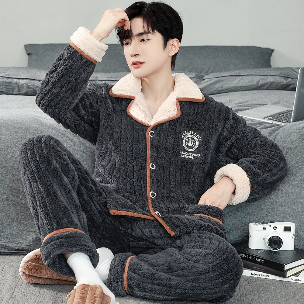 男士保暖加厚翻领睡衣男士冬天家肌肤男士新款爆款保暖大码套装