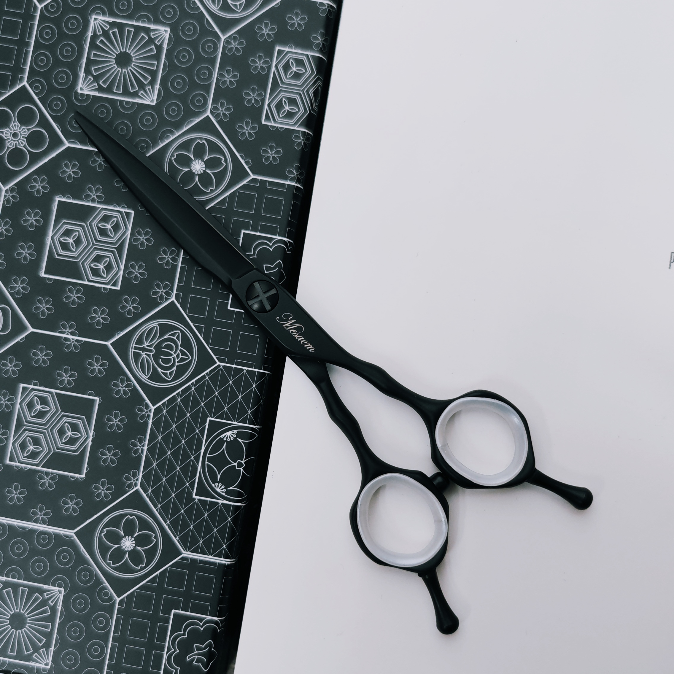 Mesacm美沙新款A型手柄结构剪 发型师专业理发日式裁剪精准不跑发