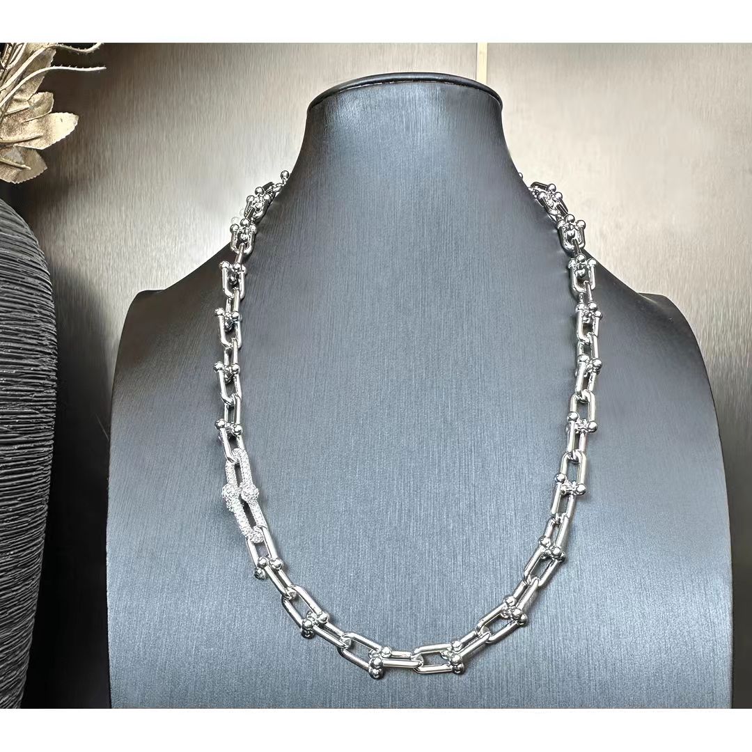 坠链均925银莫桑石 欧美时尚银色拼接925银莫桑T佳U形项链