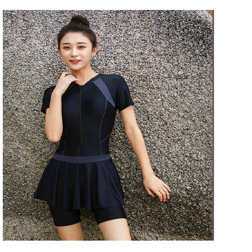 拼接撞色泳衣女夏2023新款带胸垫安全裤连体泳装室内户外泳衣女夏