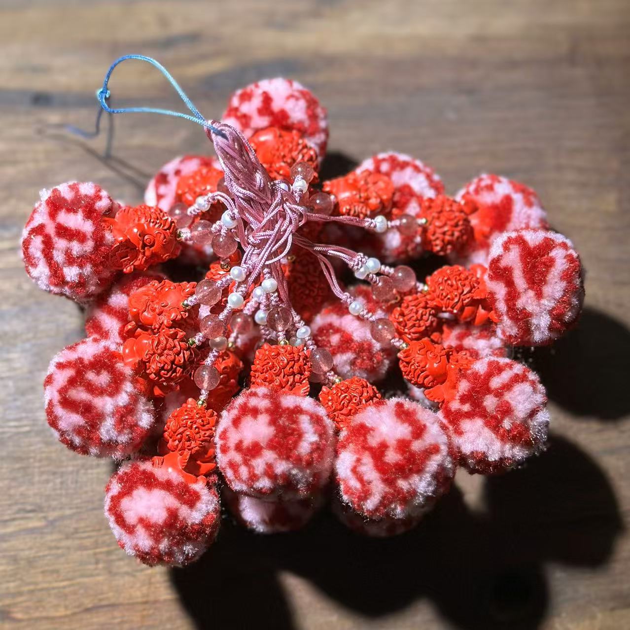 非金属玻璃吊坠 YS9823红色毛球小挂件