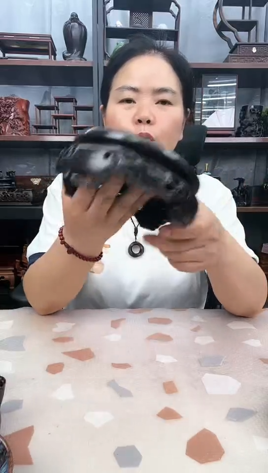 【闪购商品】木2146小李子红木工艺品
