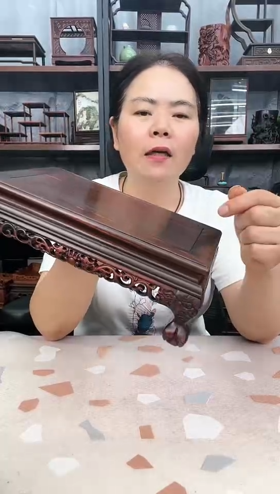 【闪购商品】木2466小李子红木工艺品
