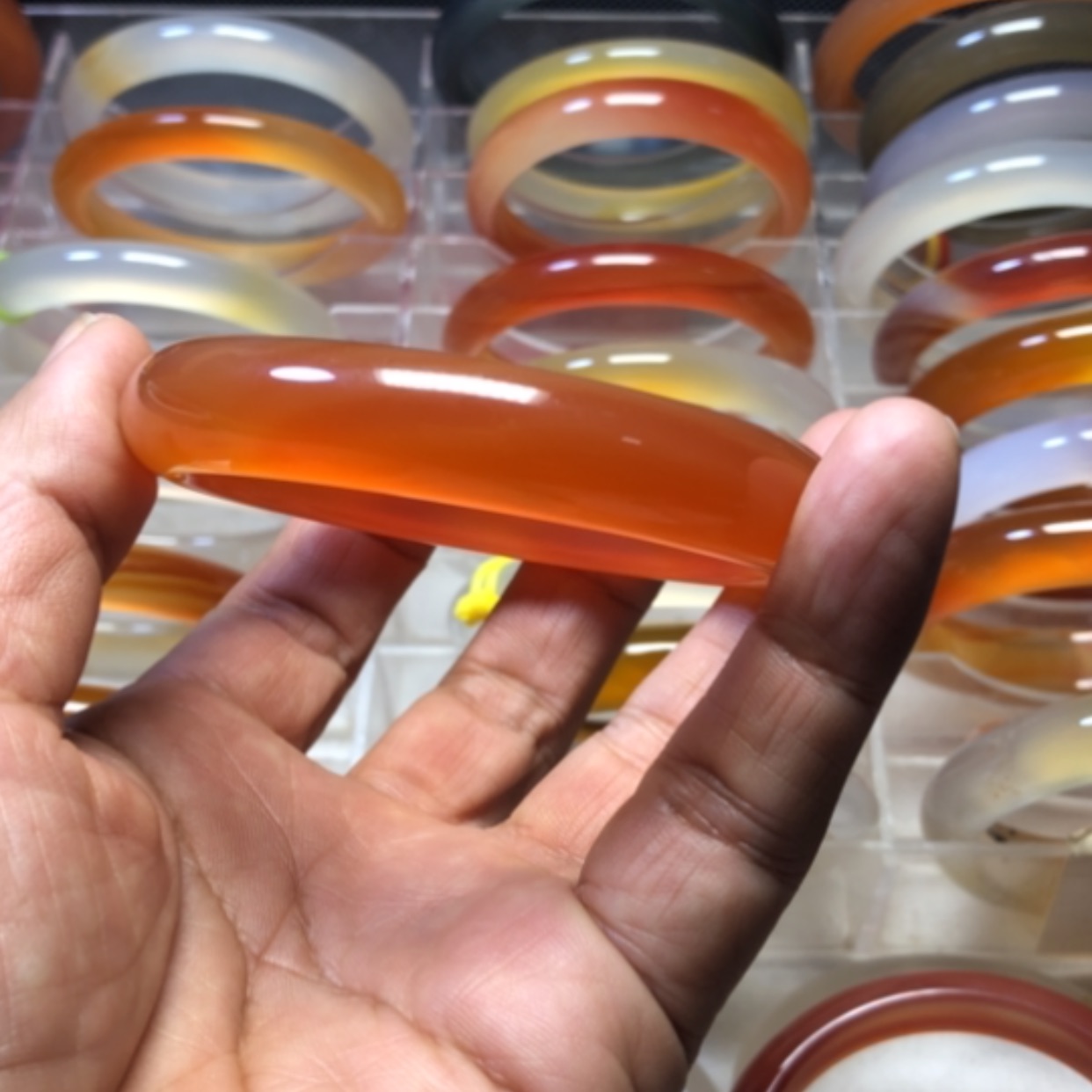 【闪购商品】玉髓手镯未镶嵌C****?60