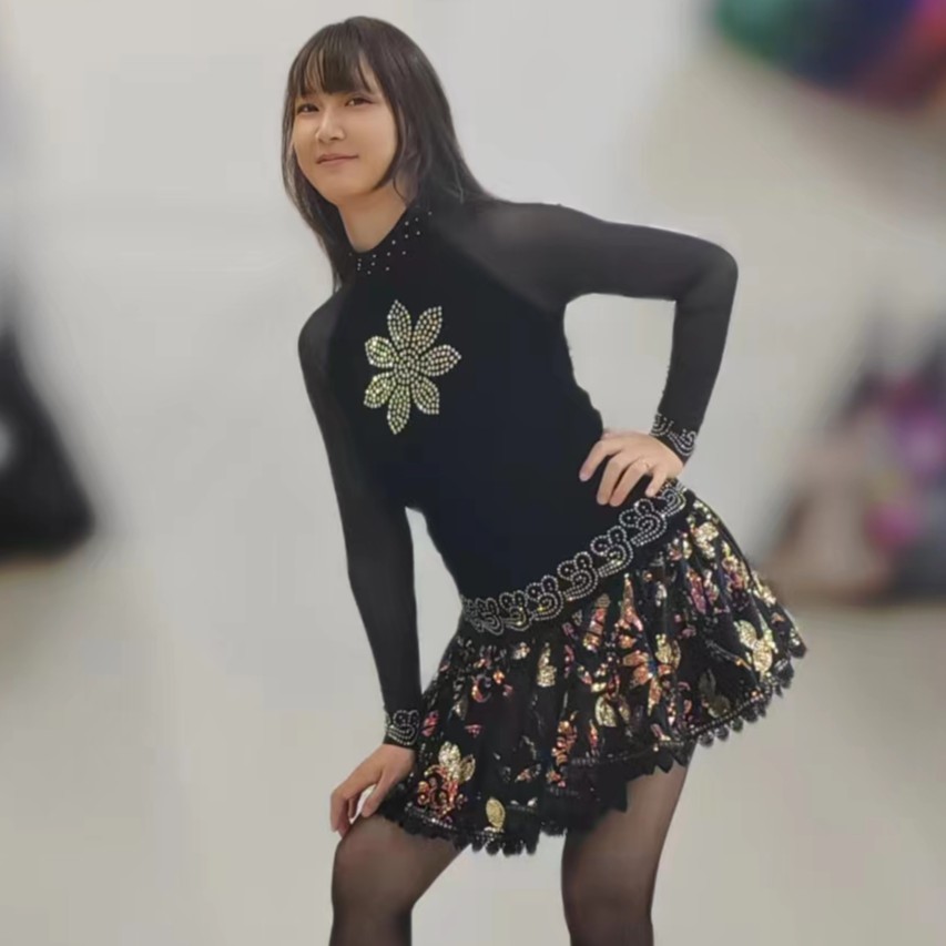 54#  WXF舞蹈服 【上衣】女士时尚修身百搭丝绒网纱拼接