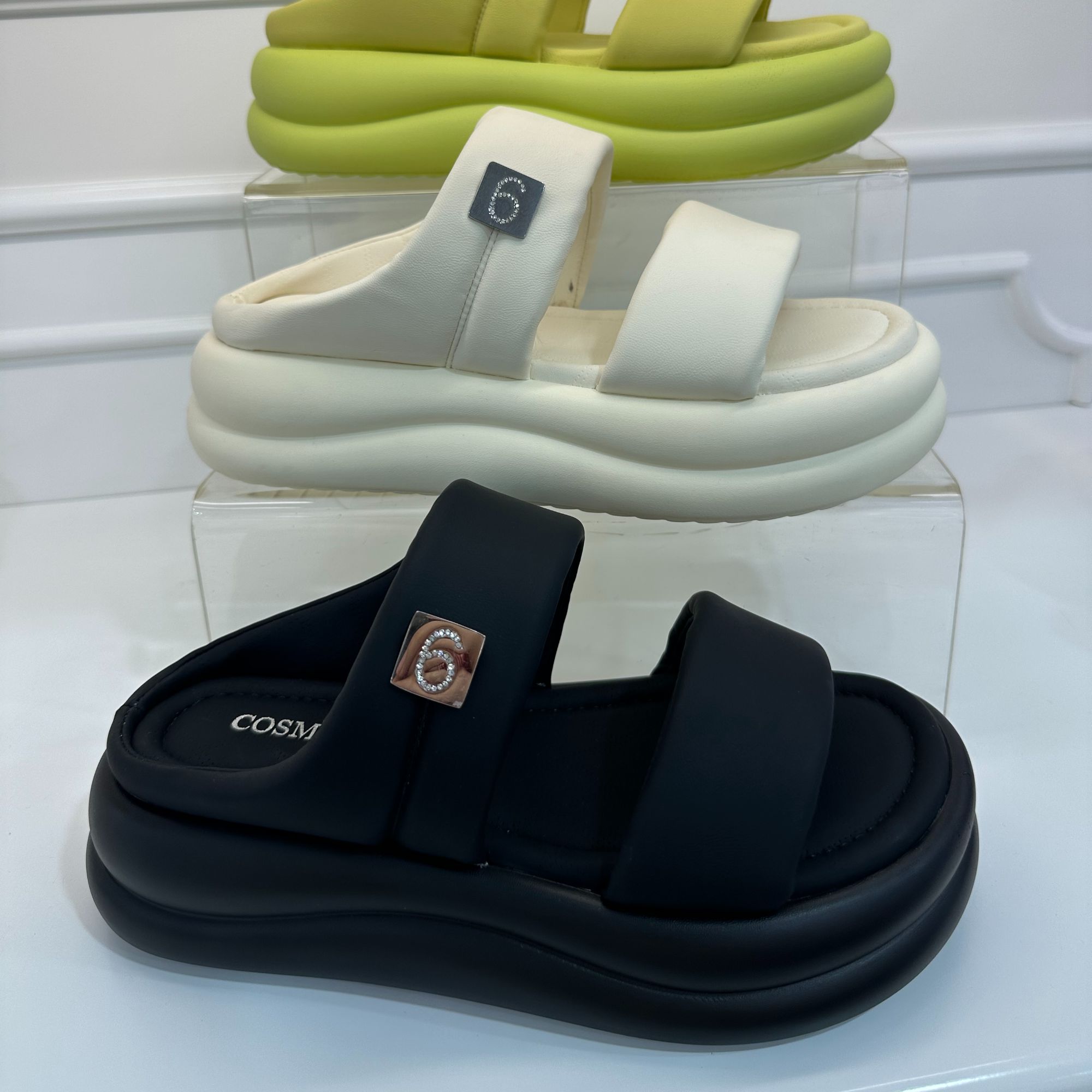 凉鞋时尚休闲夏季厚底女鞋运动百搭网红软底外穿防滑露趾交叉网红