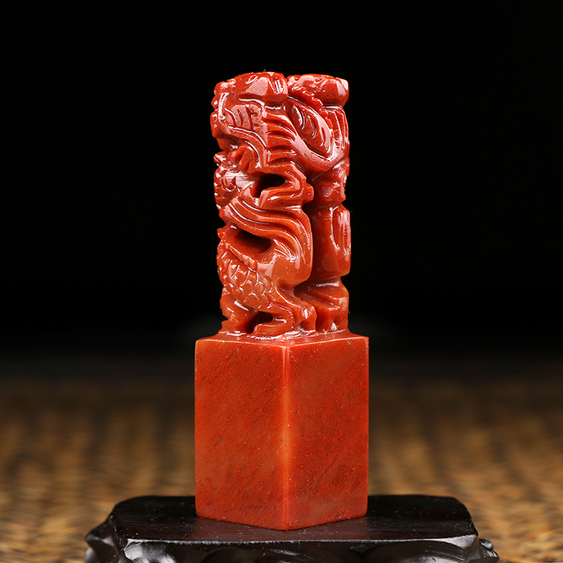天然石材陈杨萍福利款专拍龙缠绕柱印章 篆刻定制书法国画用章