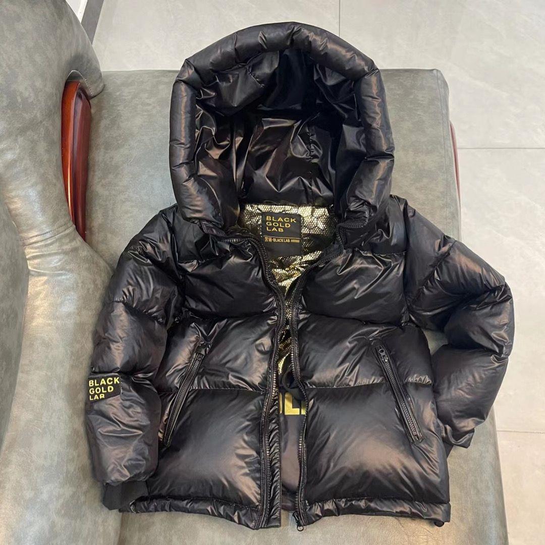 波司登新款黑金爆款儿童羽绒服男童女童宝宝白鸭绒短款连帽加厚外