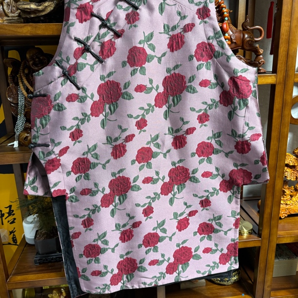 云贵人提花马甲4047