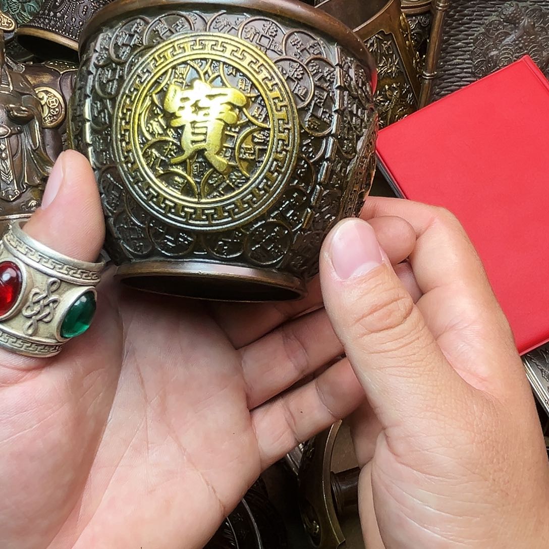 精美铜器收藏品等