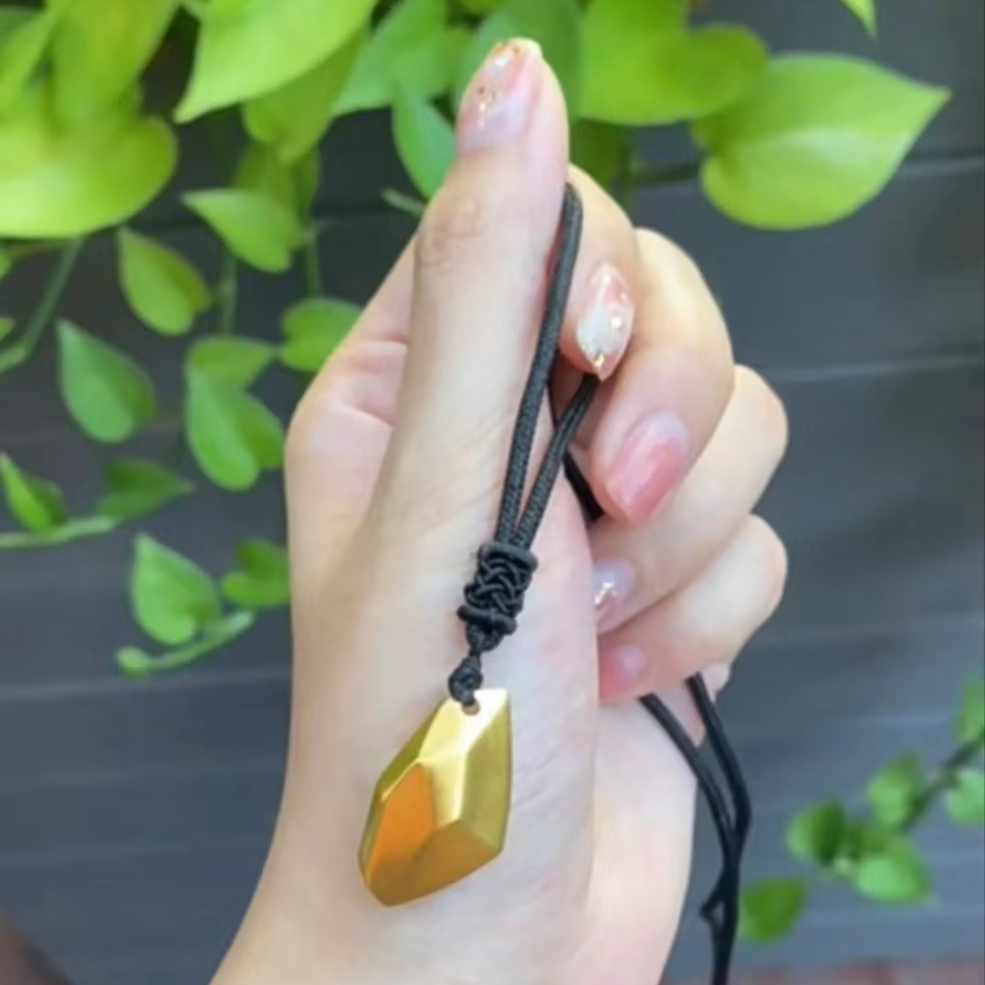 Chow Tai Seng/周大生足金许愿石吊坠