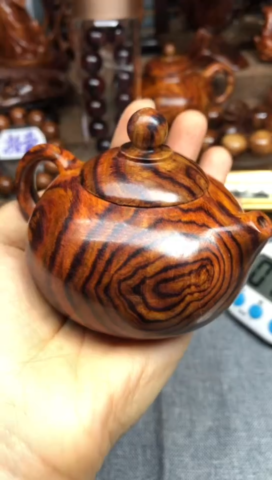 【闪购商品】降香黄檀把件海黄把把壶