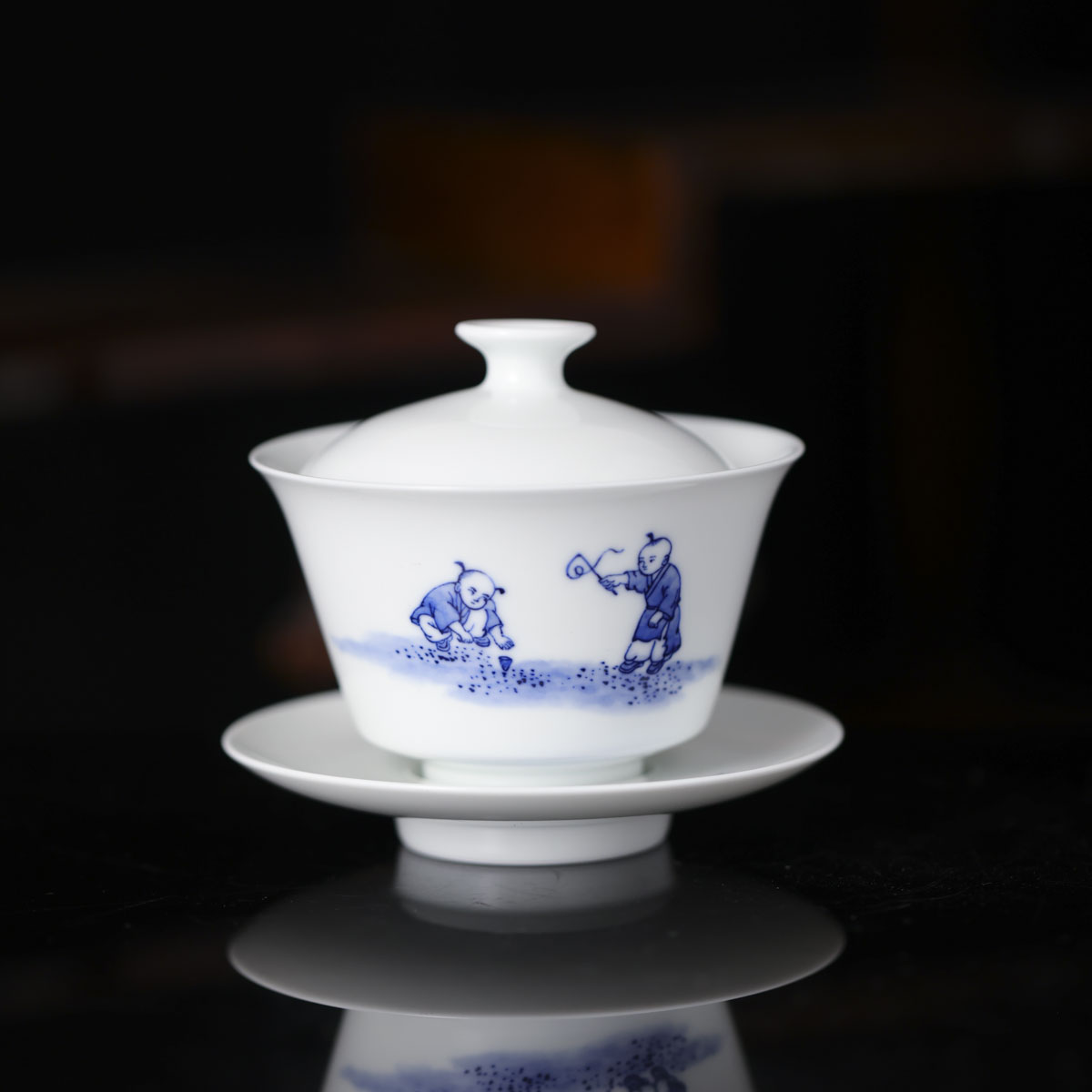 自慢堂--婴戏打陀螺盖碗