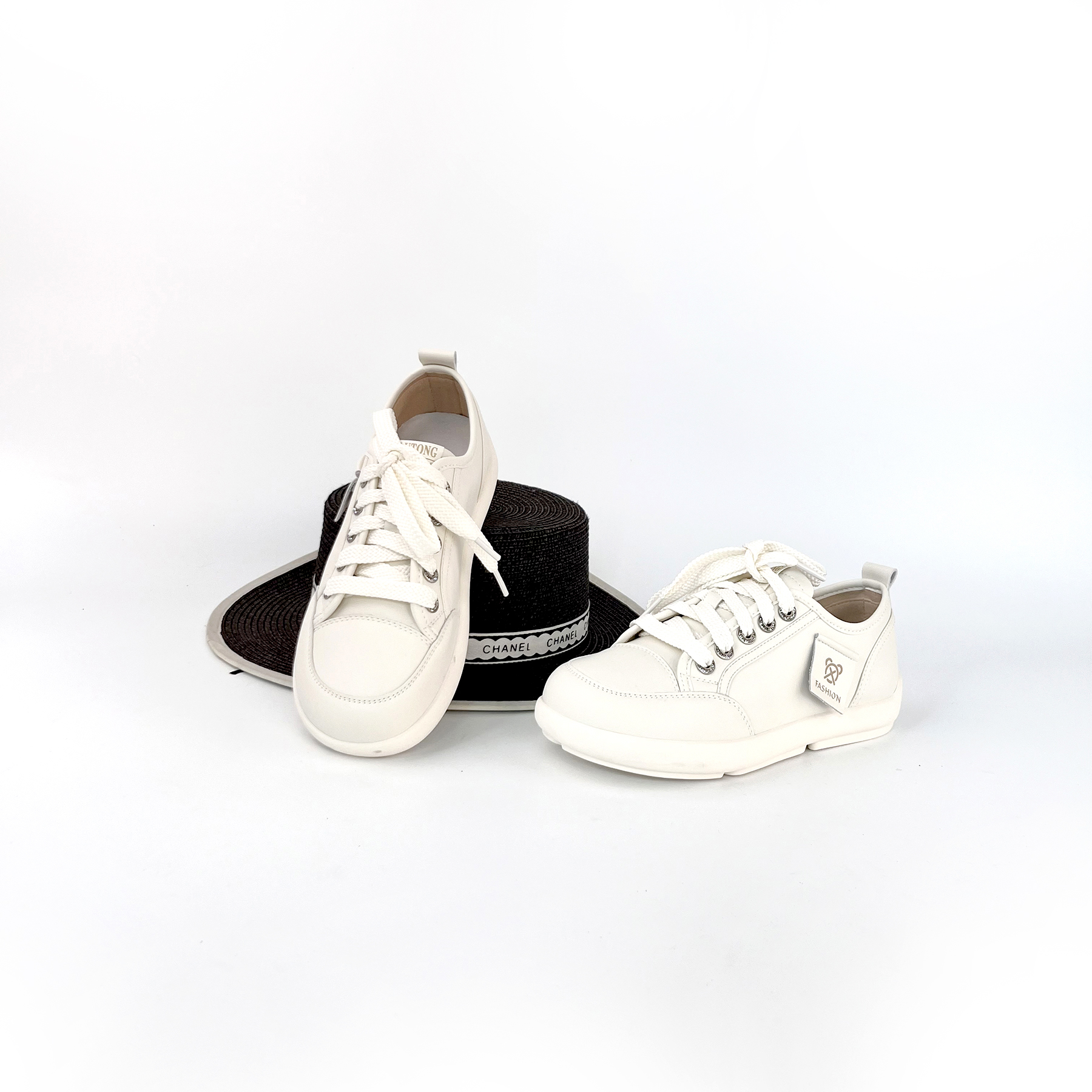 火爆春季新款平底舒适透气休闲百搭女ins小白鞋板鞋0122196