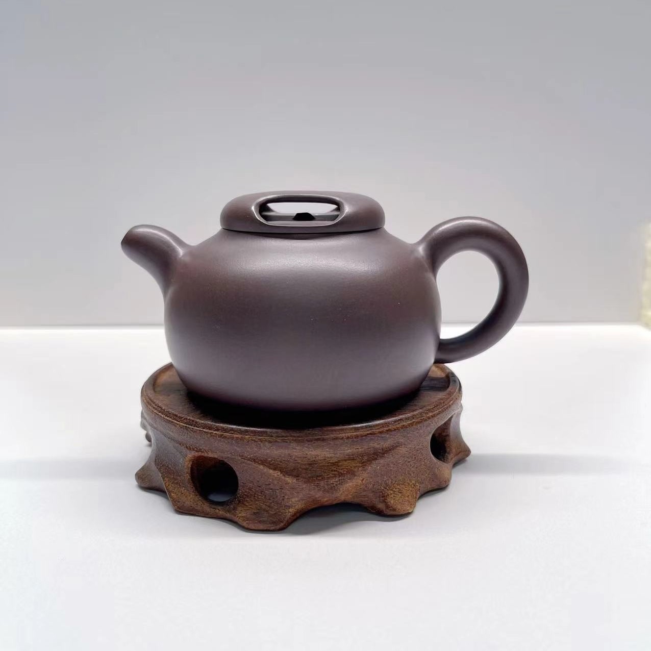 《牛盖莲子》原矿紫砂半手工天青泥 150CC茶壶