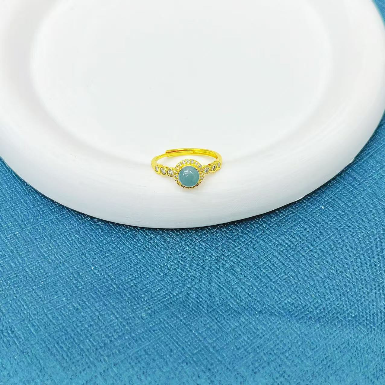 【杰哥专属】天然A货翡翠天空蓝高冰豪华戒指（标配证书）K558