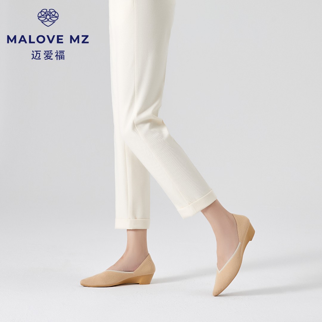 MALOVEMZ王妃鞋2023新款坡跟简约时尚尖头爱心坡跟单鞋女20P18-1