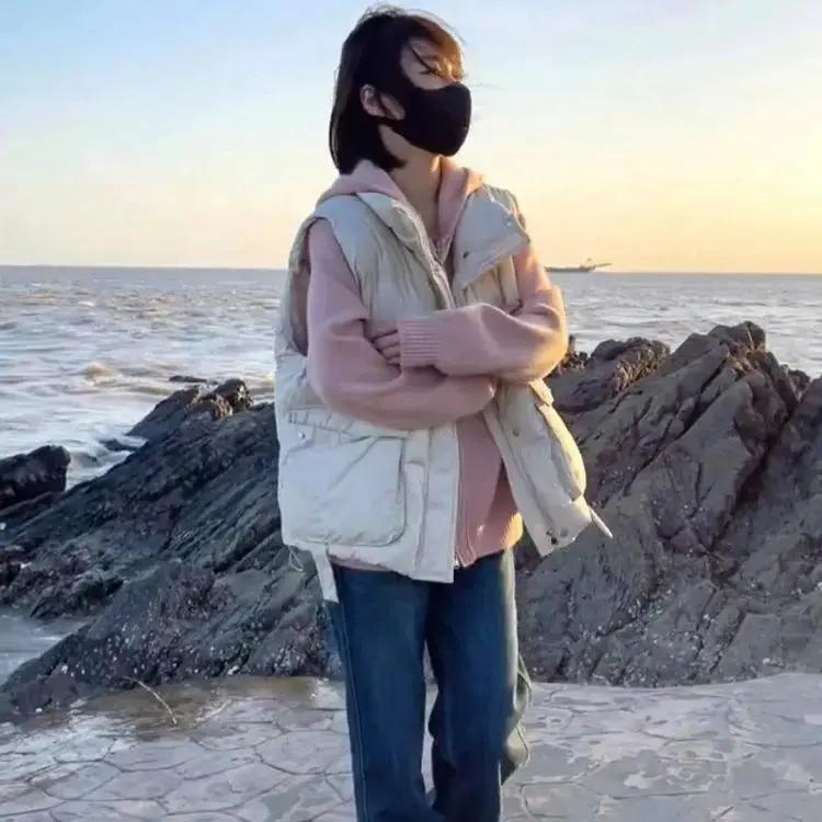 白鸭绒羽绒马甲女外穿短款2023秋冬新款韩版百搭宽松马夹