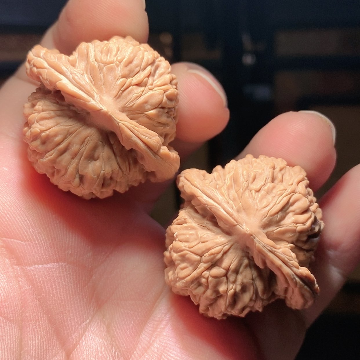 【闪购商品】文玩核桃把件36.8平谷楼