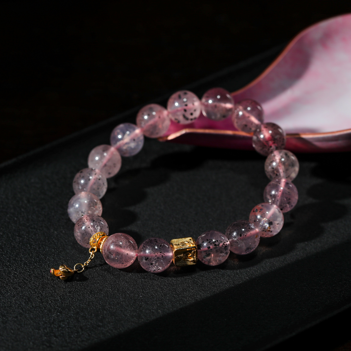 【意婵】婉茹|精品天然粉云母水晶单圈18K金-906551