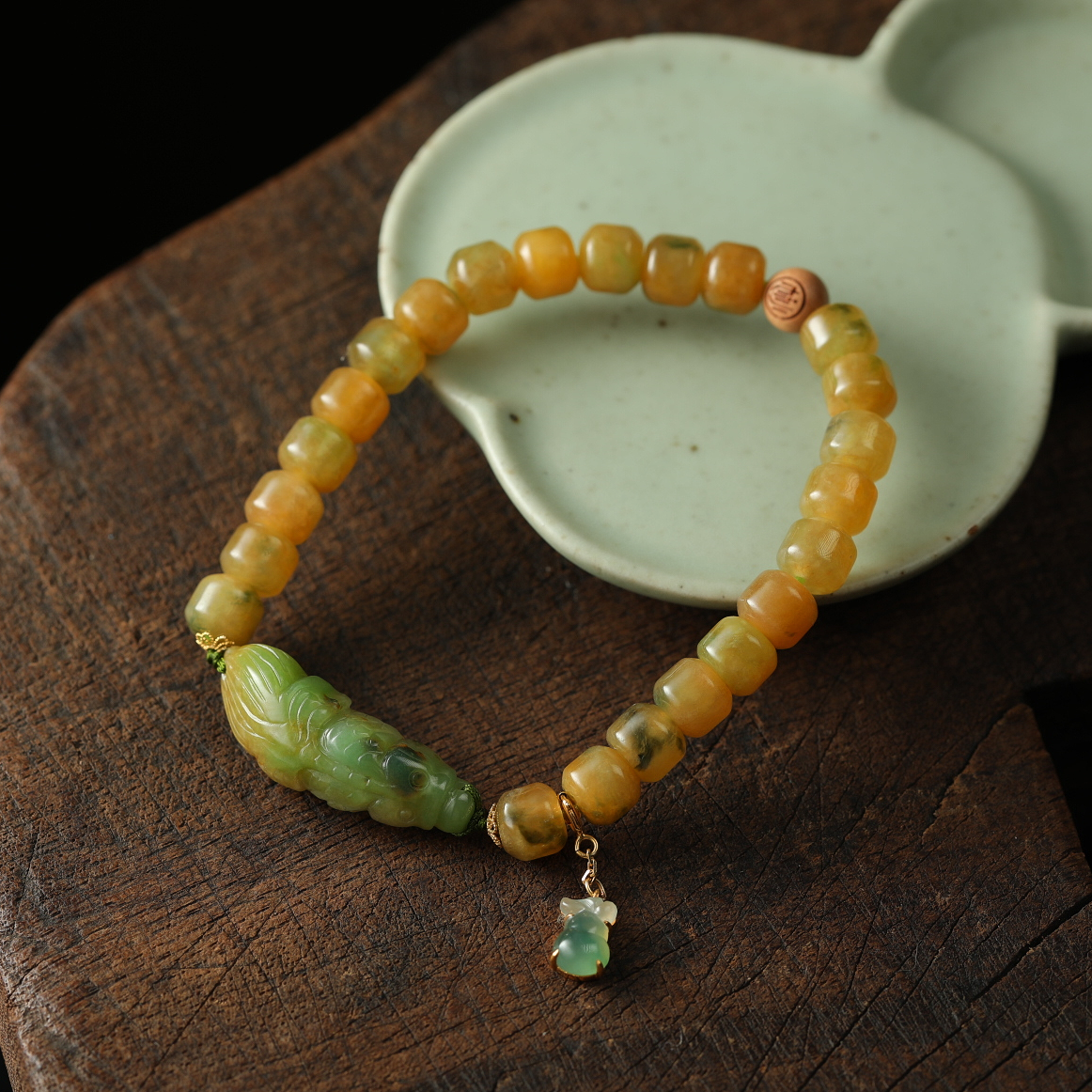 【意婵】天然高品翡翠单圈雕金鱼18k金配件-904362