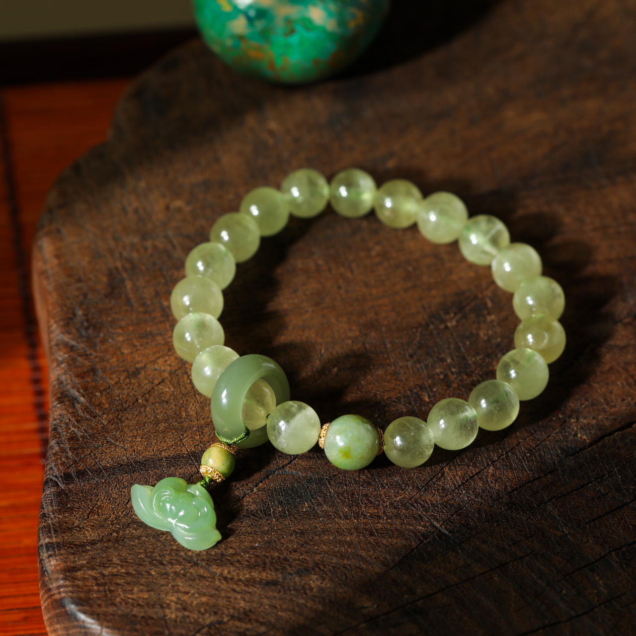 【意婵】天然高品绿锂辉单圈手串-908018