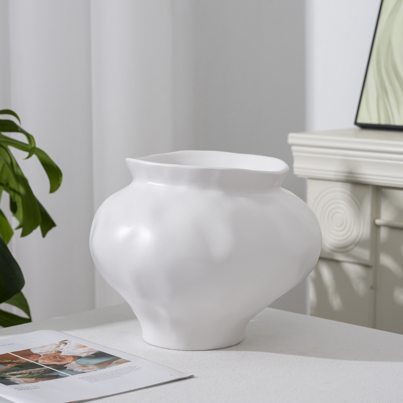 【异形】哑光白不规则陶瓷花瓶养鲜花高级感简约插花装饰