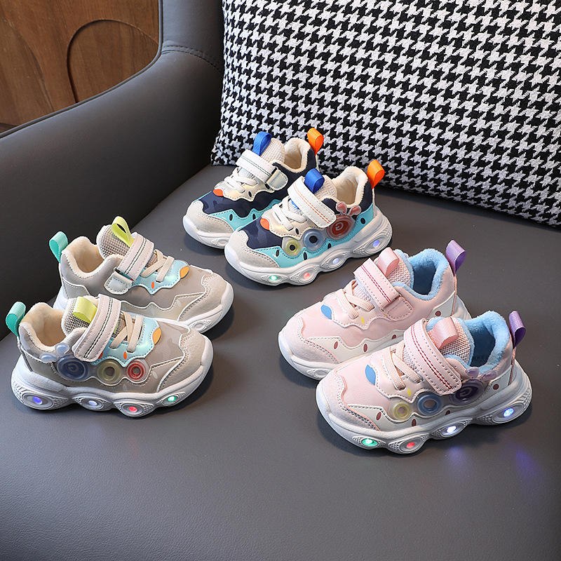 二棉加绒小孩儿童鞋子1-6岁3亮灯男童运动鞋女童保暖棉鞋学步鞋潮