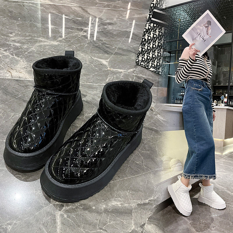 保暖雪地靴女皮毛一体靴子女冬季新款户外防滑防寒一脚蹬短靴时尚