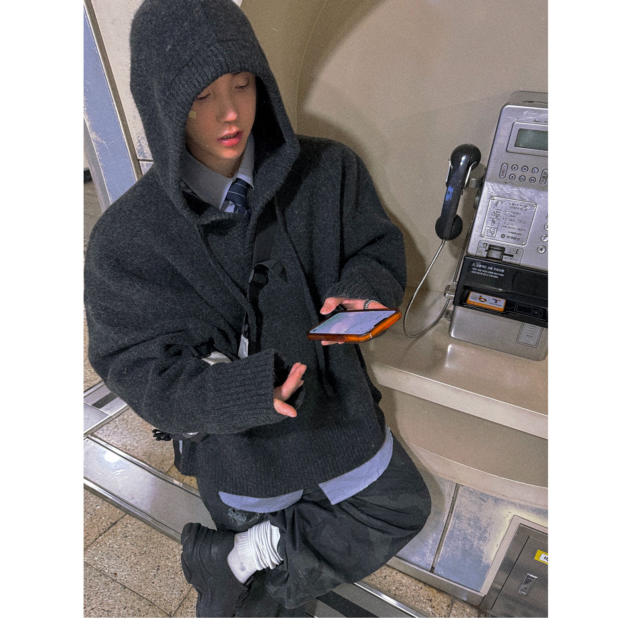 Aurocean 毛绒绒碳灰色连帽羊毛衣 重磅加厚冬季保暖宽版学院帽衫