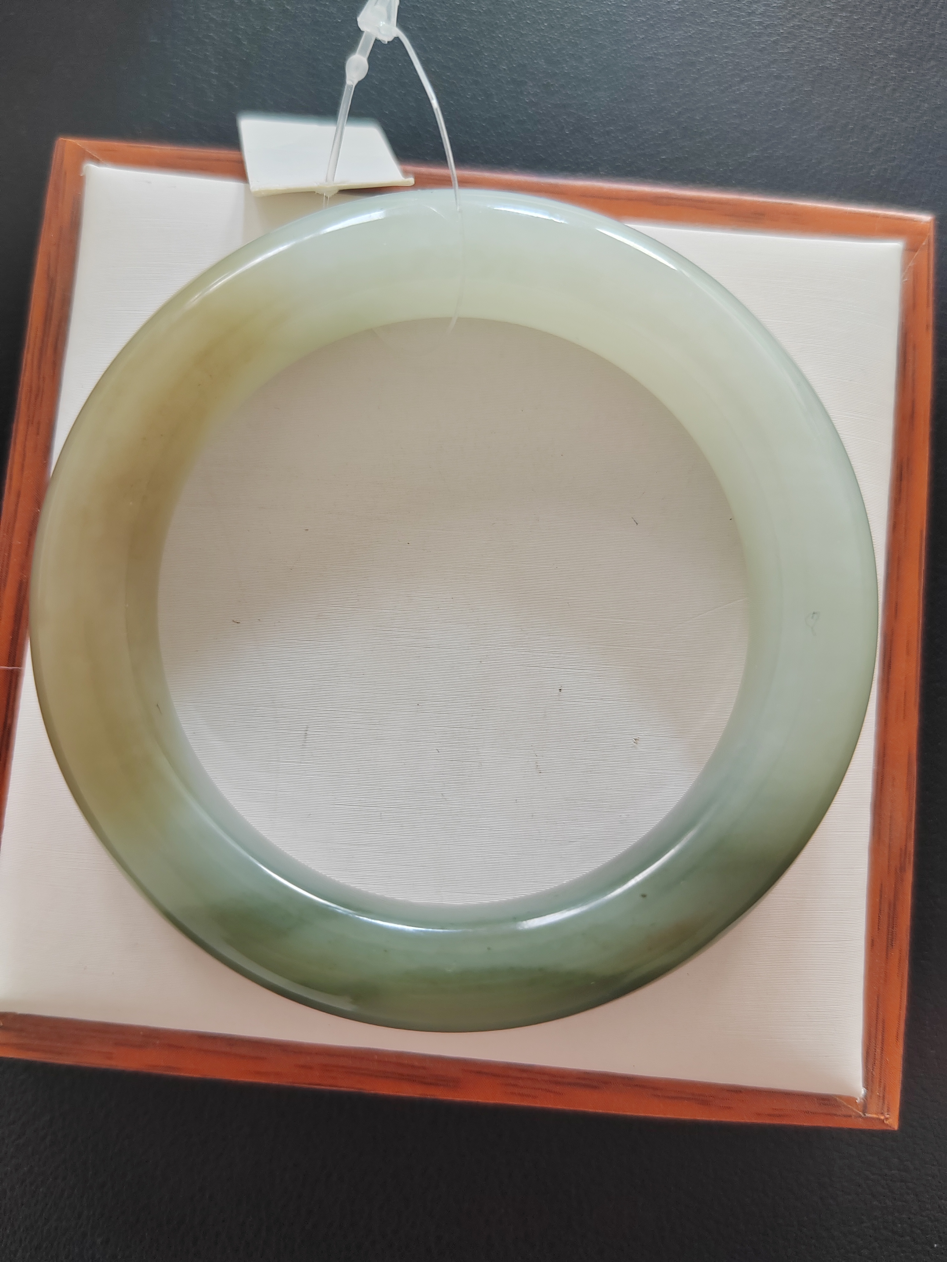 和田玉糖三彩手镯