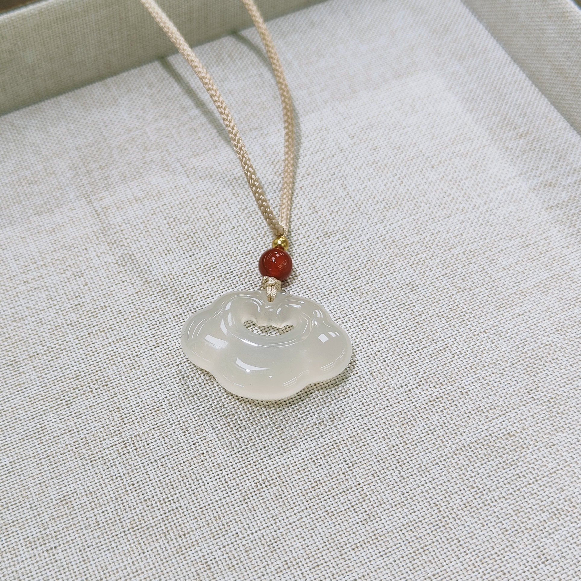 天然玛瑙玉髓如意吊坠多样性发一—2227