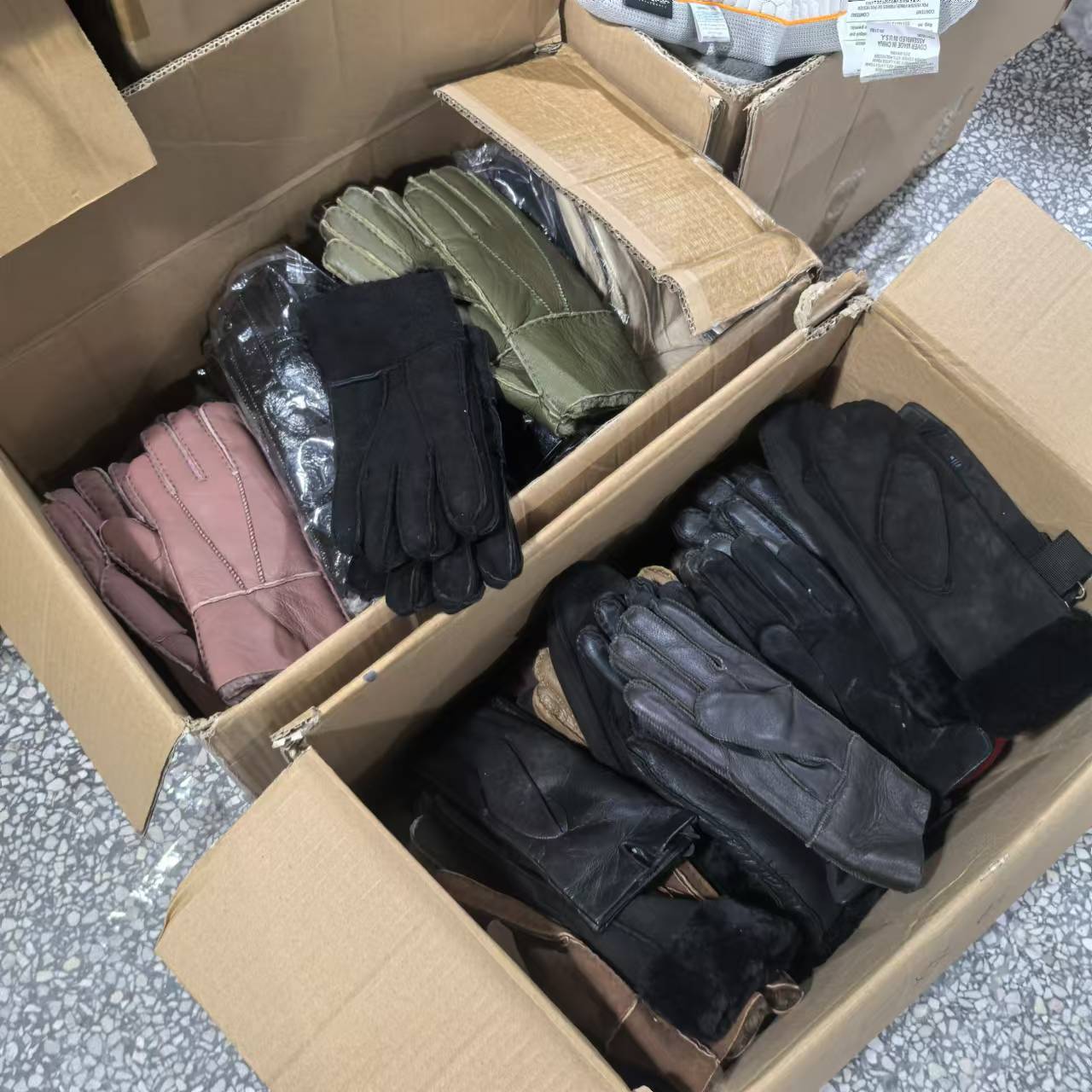 女款中小号手套 偏小不挑款，发5双，