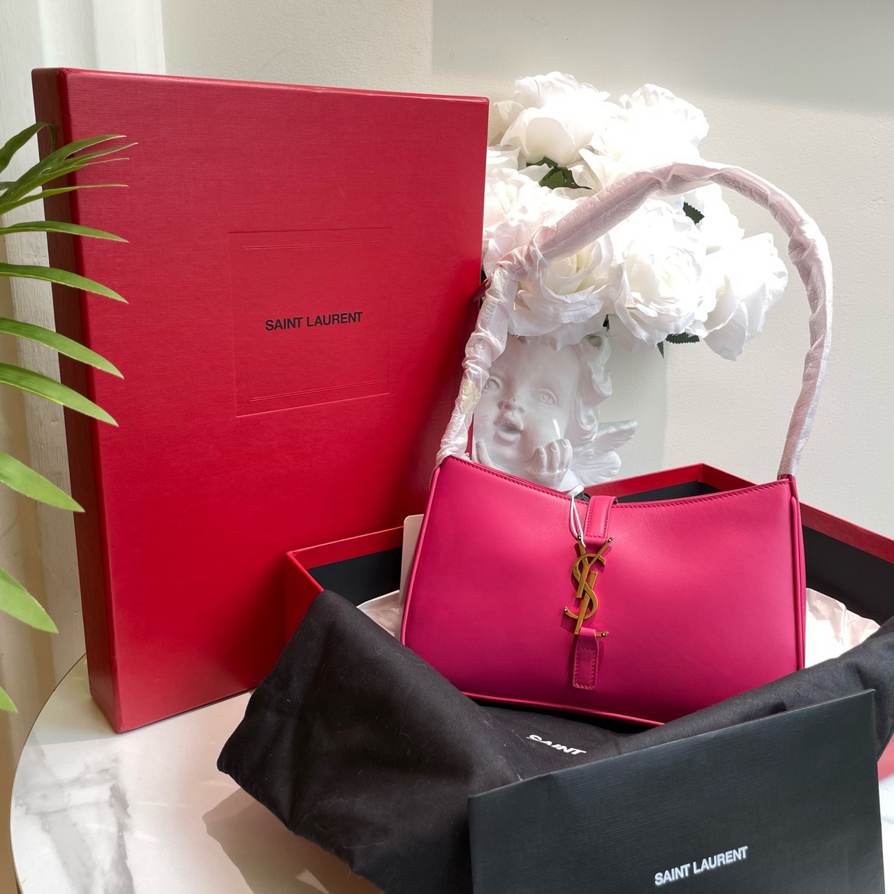 95新 YSL/圣罗兰 御古屋/31317/hobo大号 全新闲置