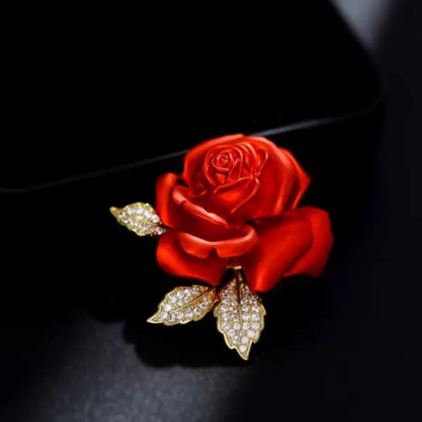 高档轻奢百搭复古红色玫瑰胸针搭西装配饰