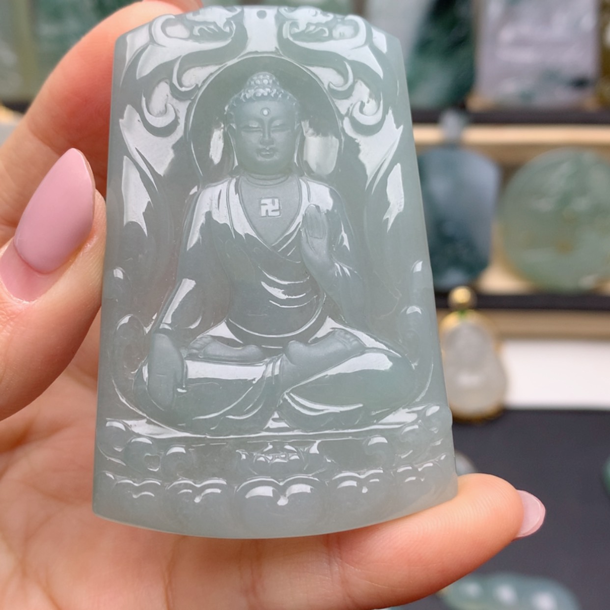 【闪购商品】翡翠颈饰未镶嵌金*