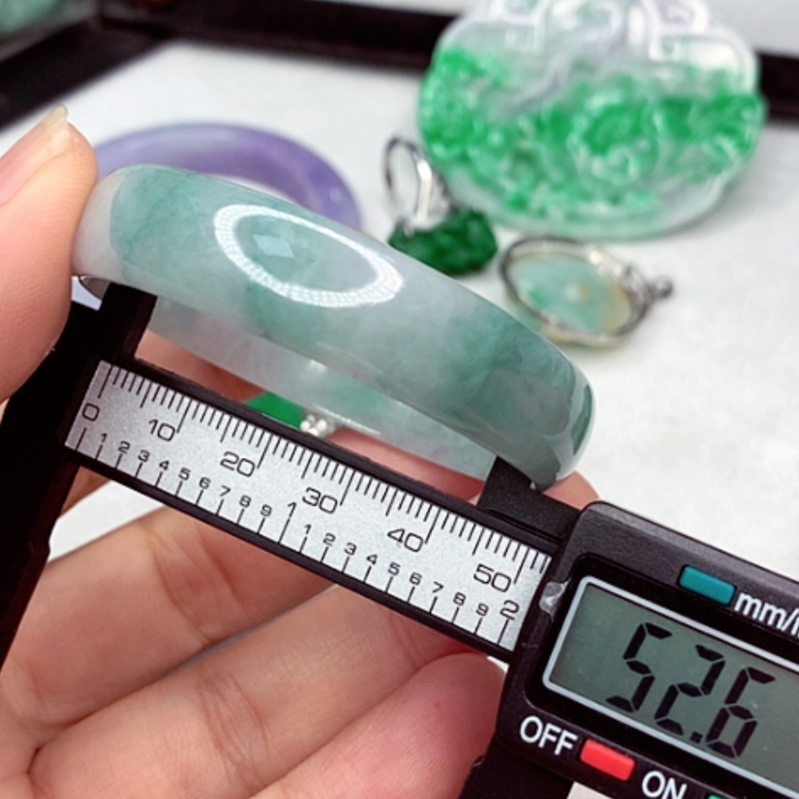 【闪购商品】翡翠手镯未镶嵌