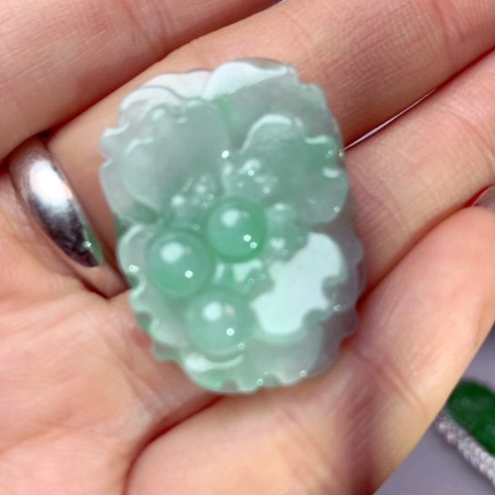 翡翠吊坠(不含链)未镶嵌