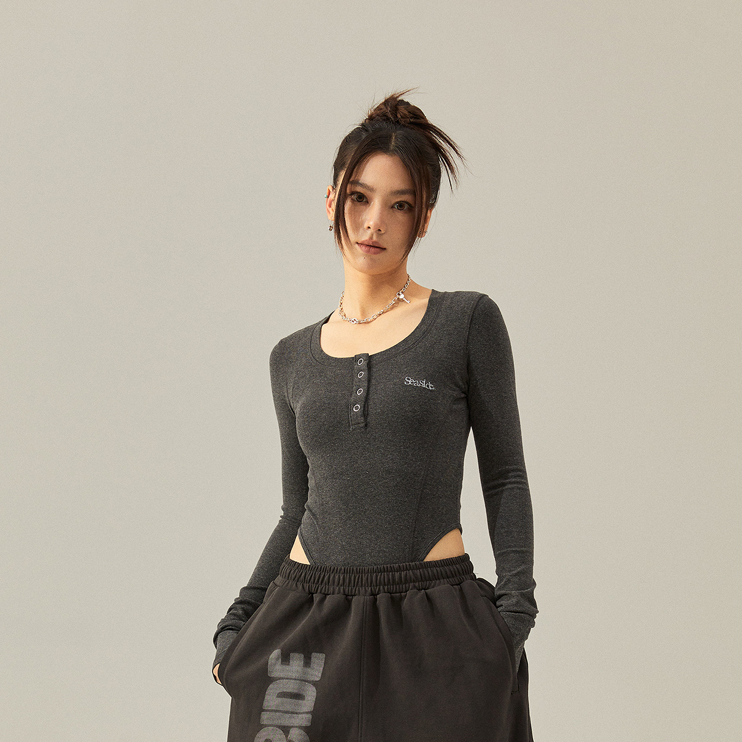 Seasidestar秋季新款爵士舞上衣刺绣美式辣妹紧身连体长袖T恤女潮