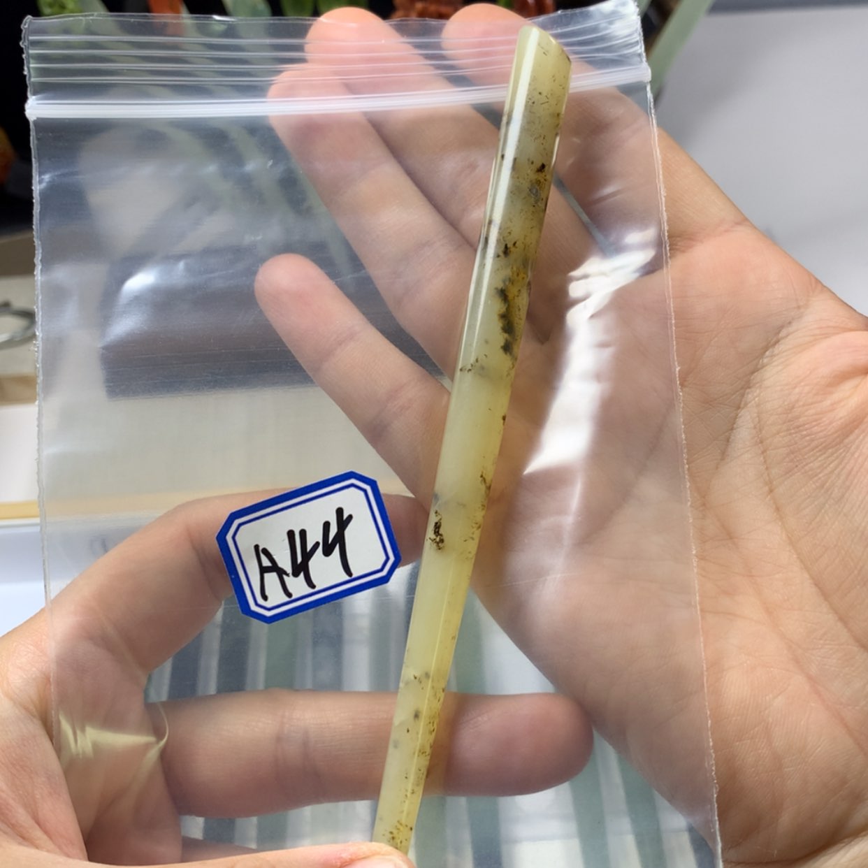 【闪购商品】蛇纹石玉发饰未镶嵌辻*?