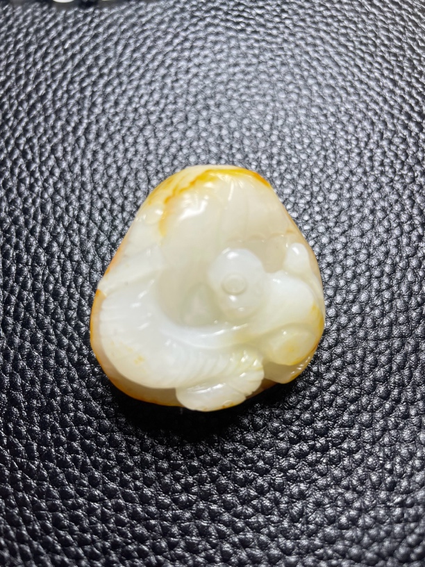 和田玉吉祥如意吊坠