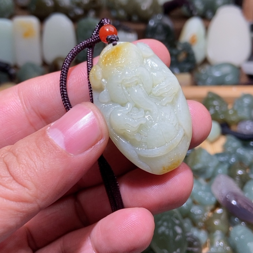 【闪购商品】和田玉（糖玉）颈饰未镶嵌