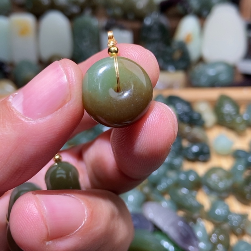【闪购商品】和田玉（糖玉）颈饰未镶嵌昊*