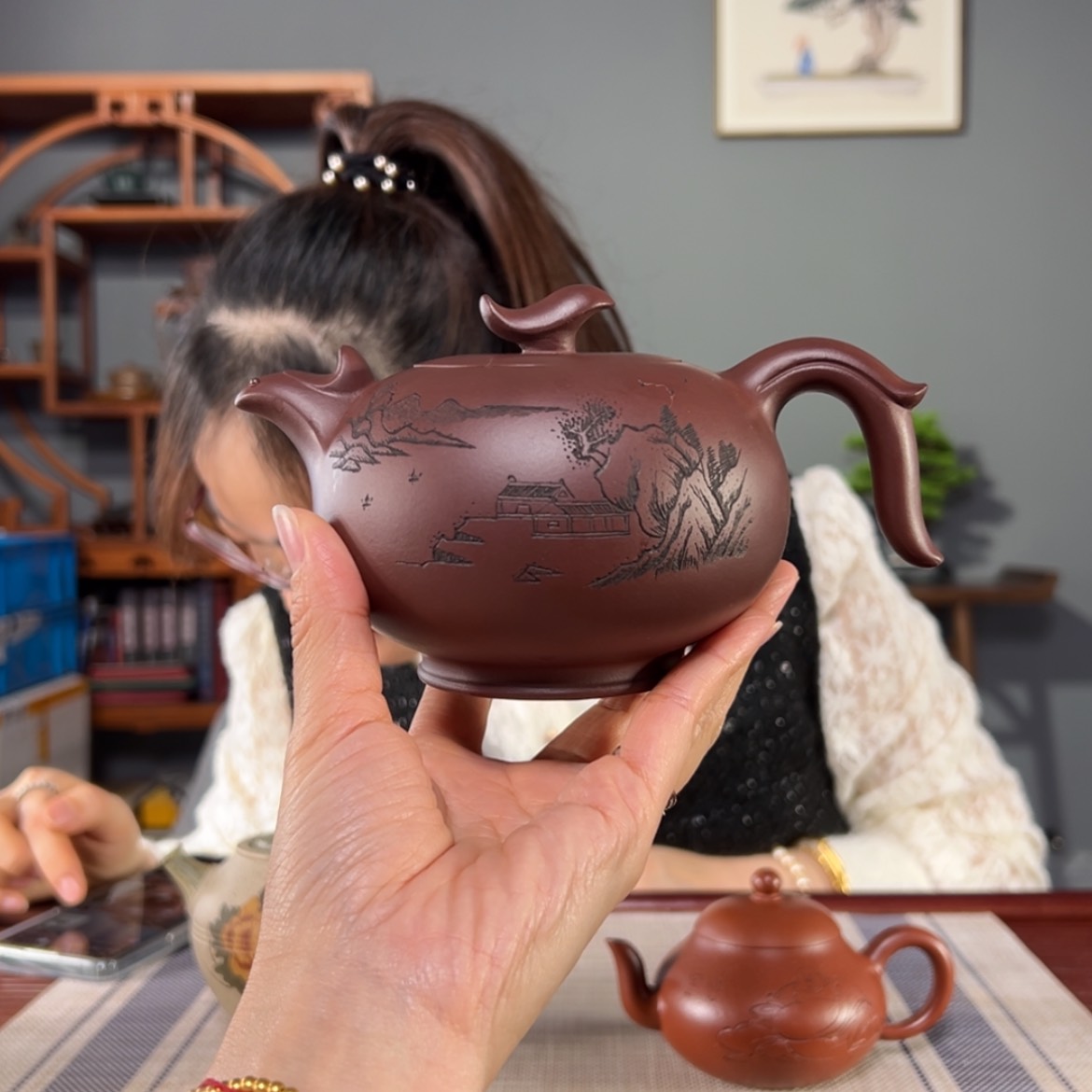 【闪购商品】紫砂茶壶赵****）