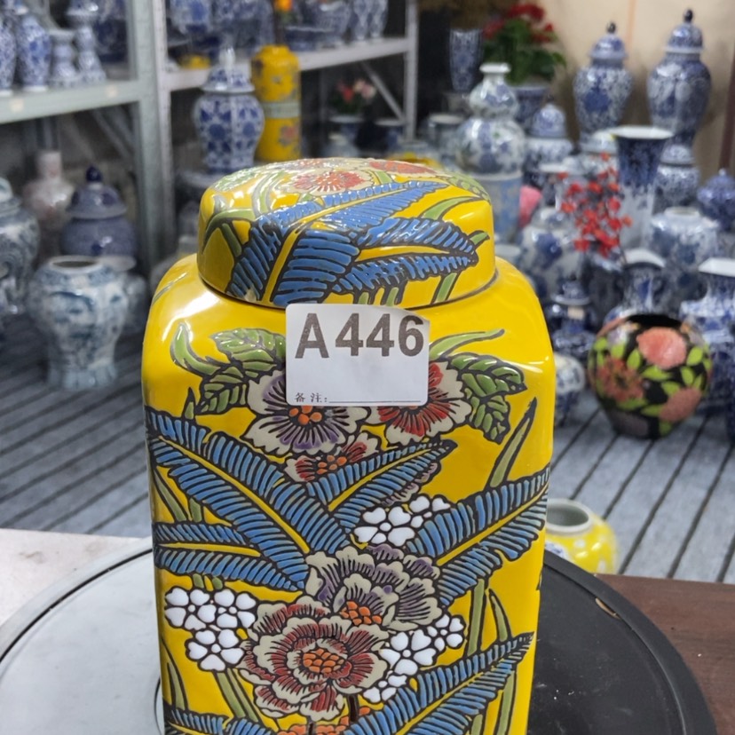 【闪购商品】瓷摆件