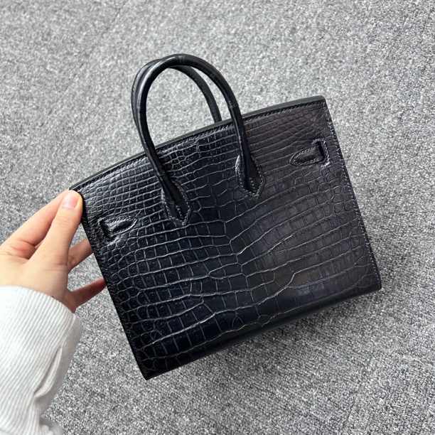 20cm女士包包鳄鱼皮全手工制作