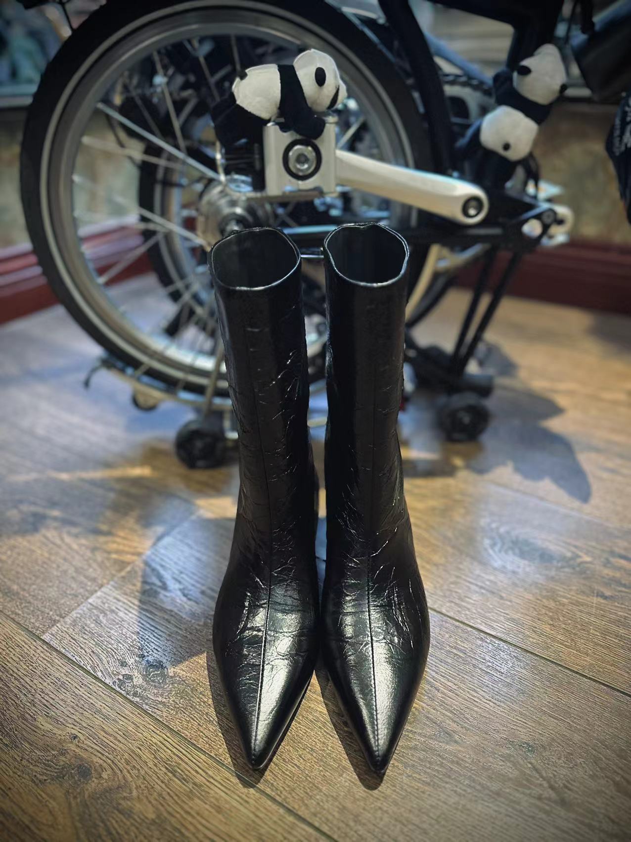 【Black Tiger】黑色裂纹小羊皮·小猫跟欧版小众中桶靴