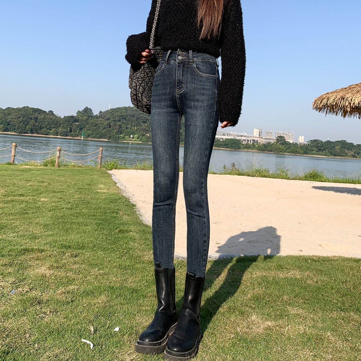 高腰小脚裤双排扣弹力紧身修身显瘦铅笔牛仔裤女2023年秋冬新款