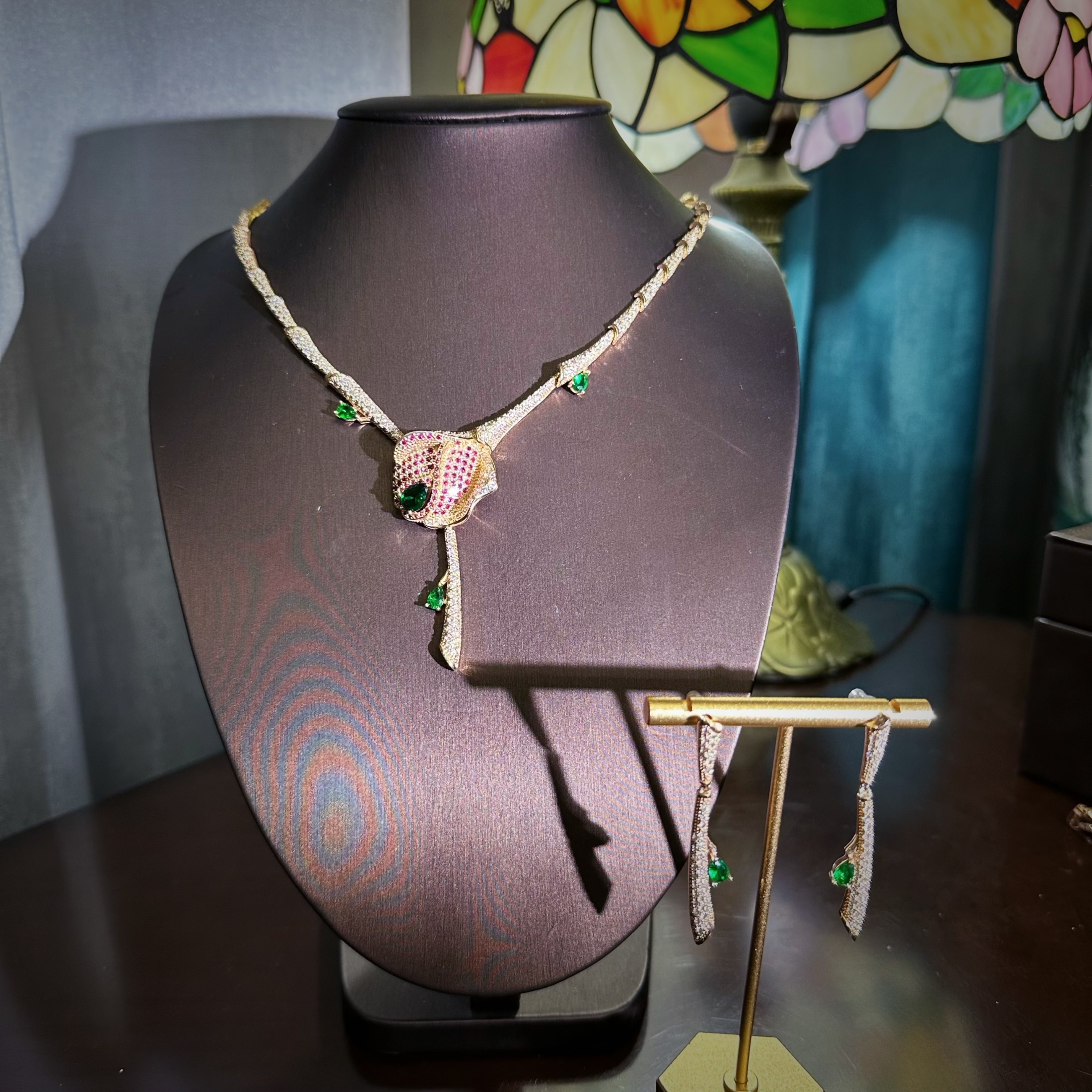   E8024勿忘我玫瑰花雷克雅未克项链套装